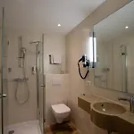 Tyrol Hotell 3*