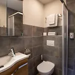 Tyrol Hotell 3*