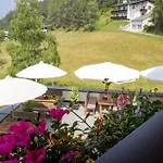 Tyrol Hotell 3*
