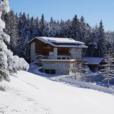 Tyrol Hotell 3*